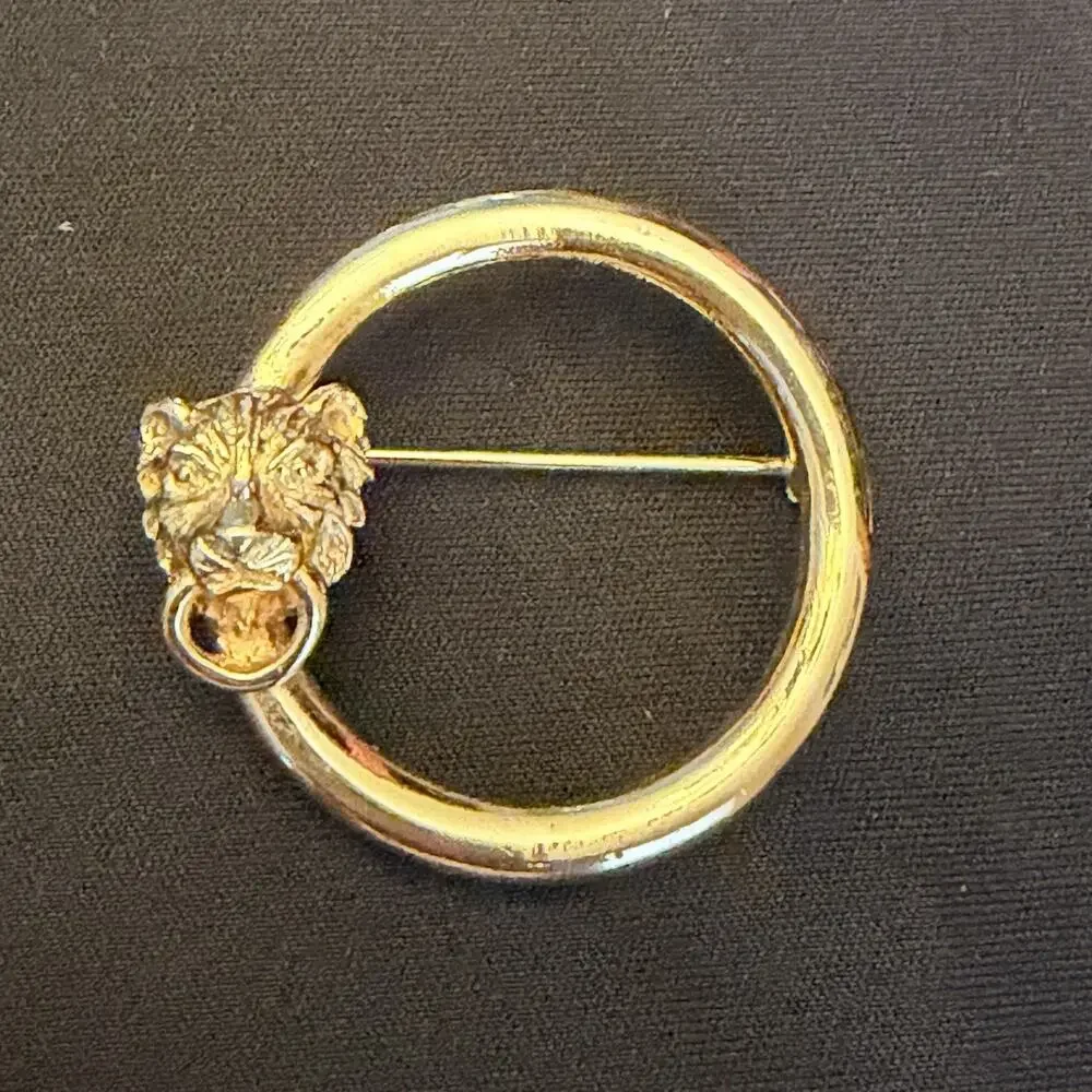 Vintage 1980 MIMI DI N Gold Tone Lion’s Head Door Knocker Brooch Mimi Di Nascemi